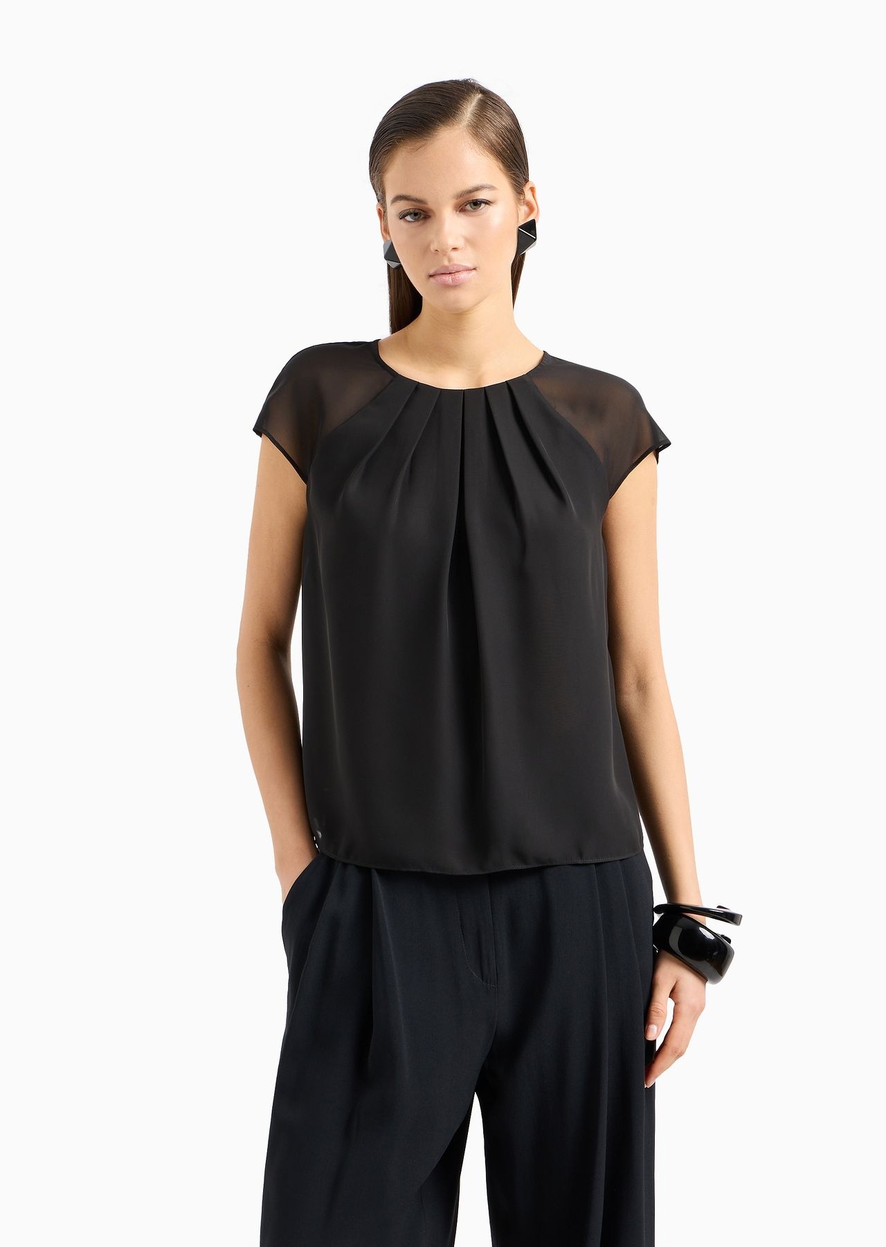 Pleated georgette short-sleeved blouse - 3