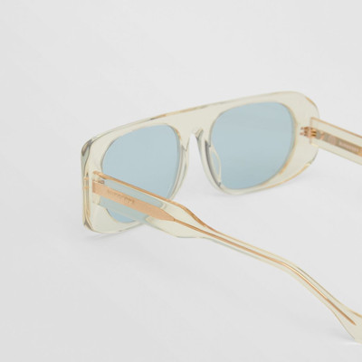 Burberry Blake Sunglasses outlook