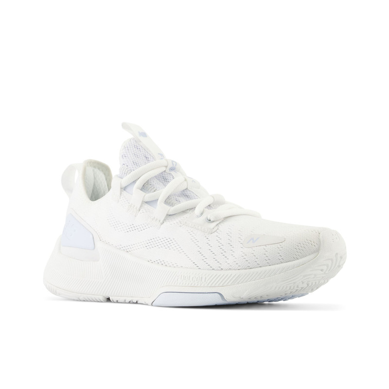 New Balance FuelCell Trainer v2 outlook