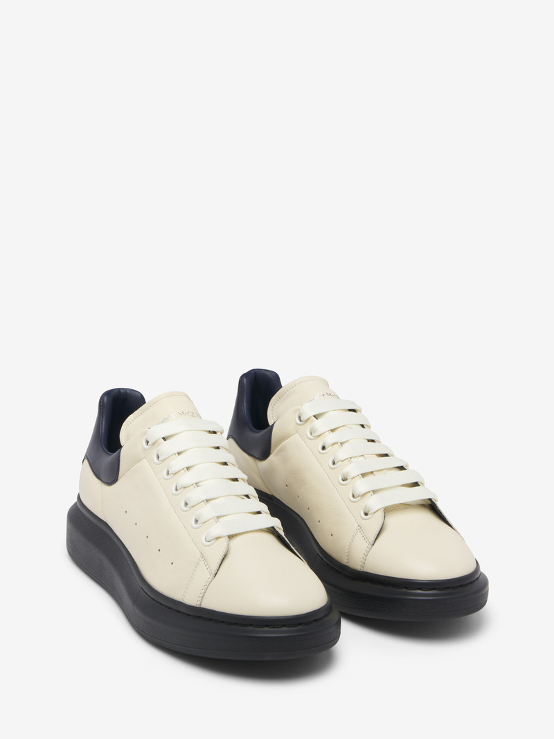 Alexander McQueen Oversized Sneaker outlook