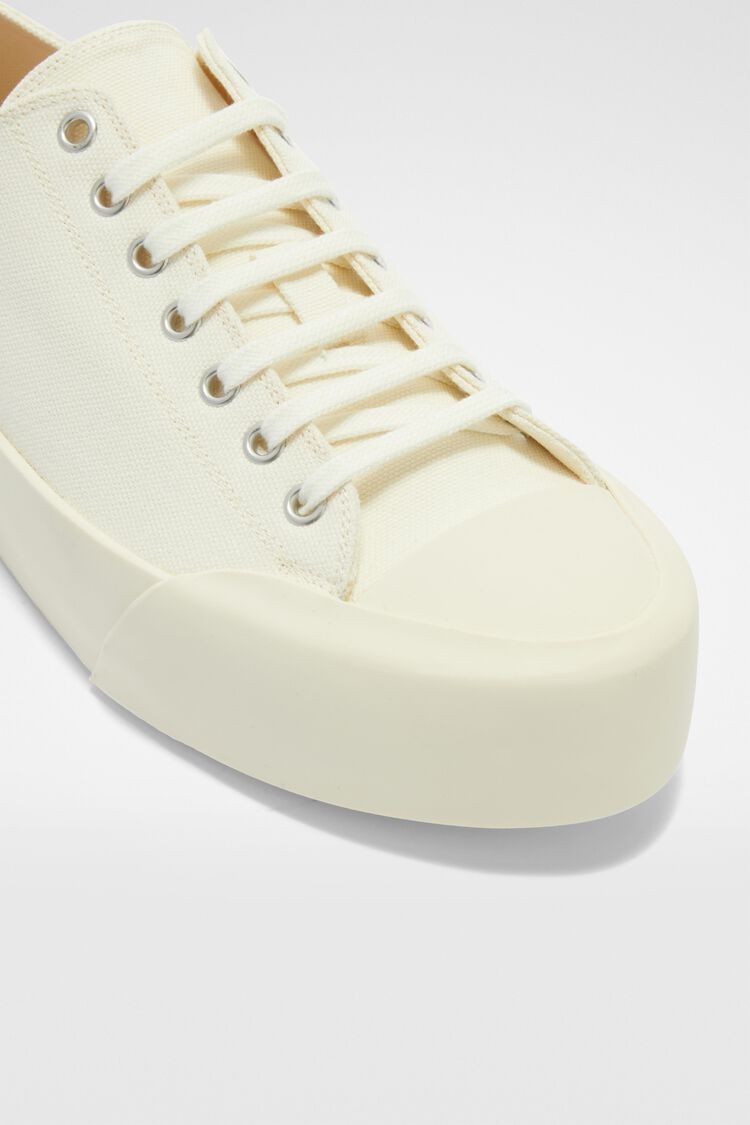 Low-Top Sneakers - 6