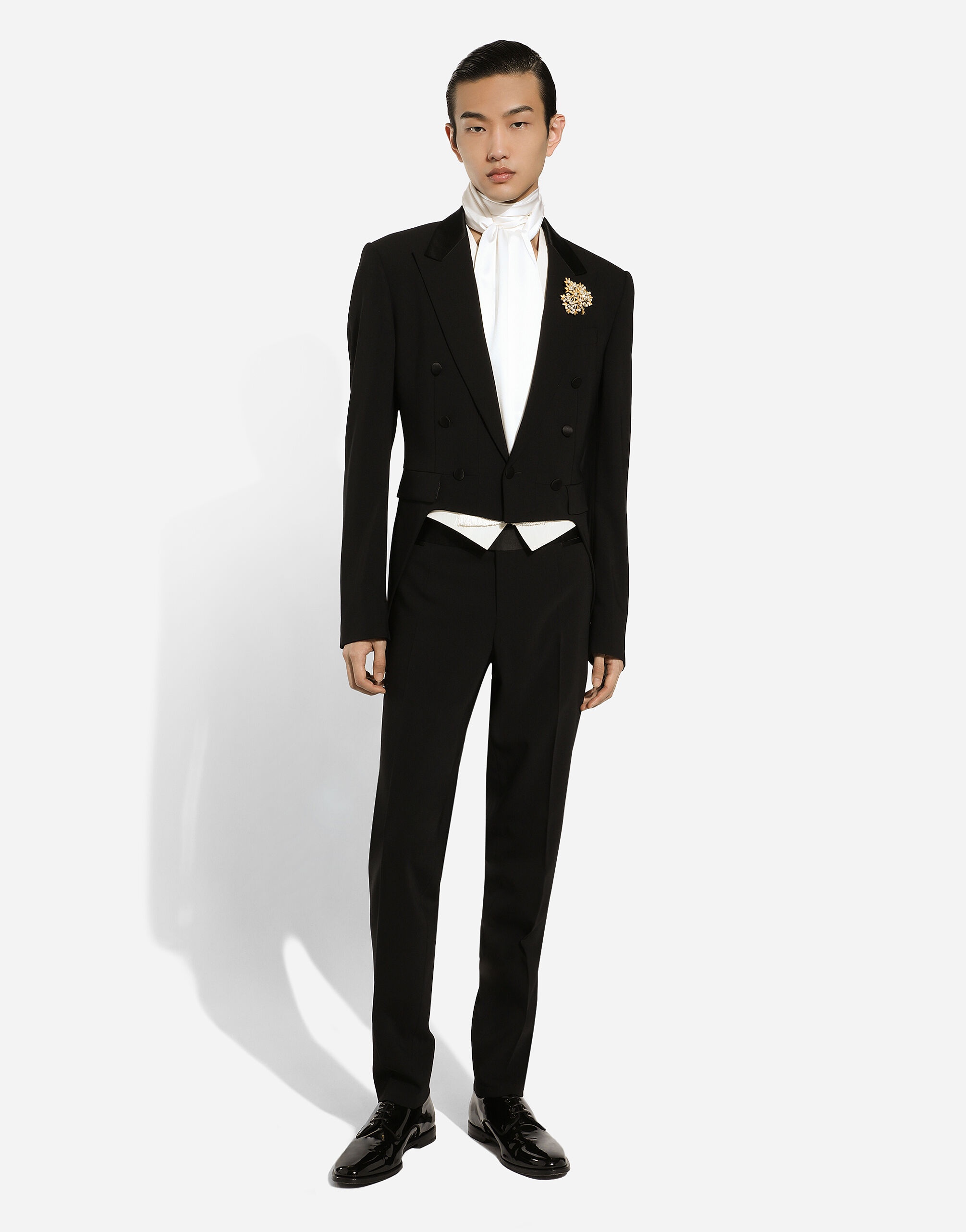 Single-breasted tuxedo suit - 2