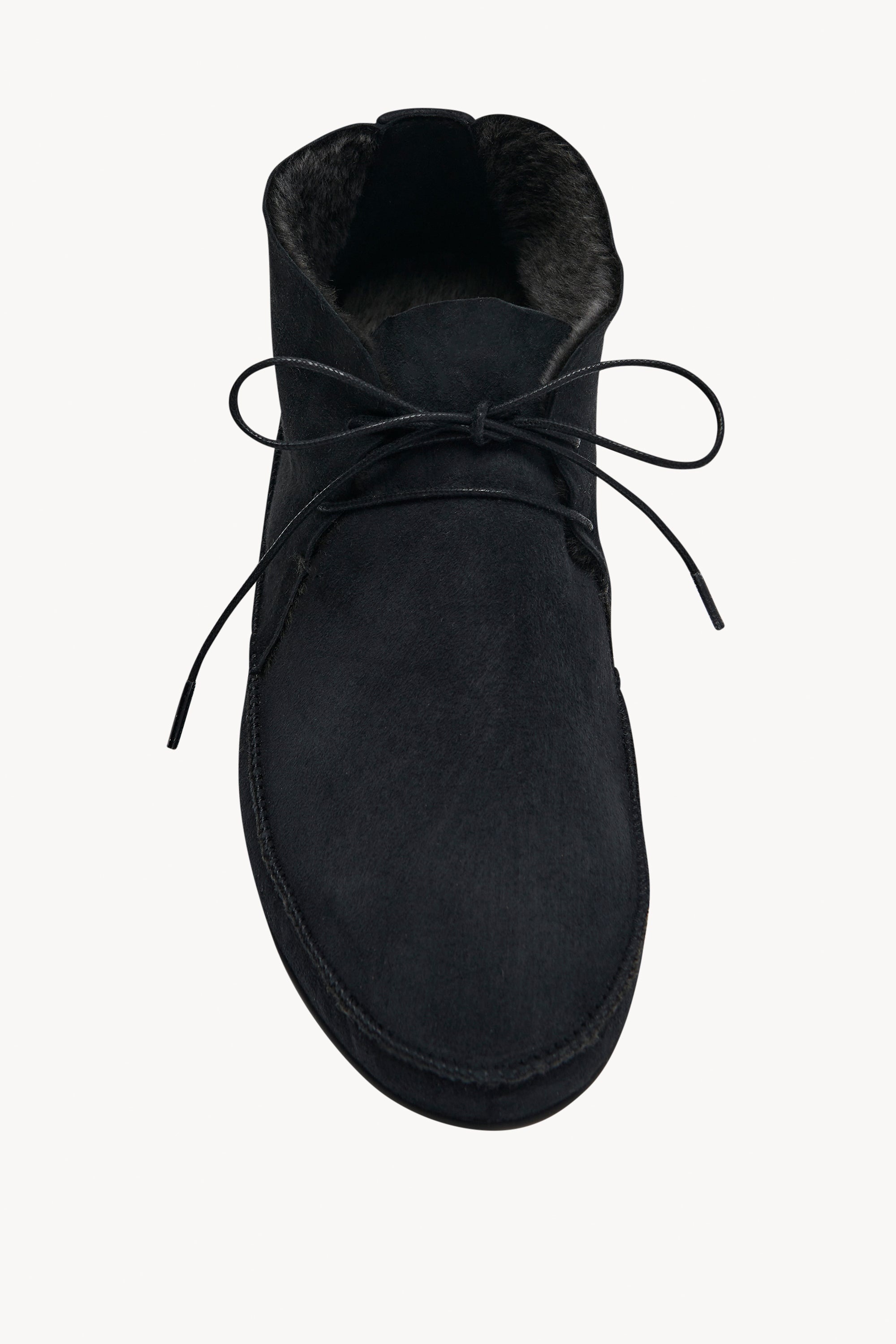 Tyler Lace Up Shoe in Suede - 3