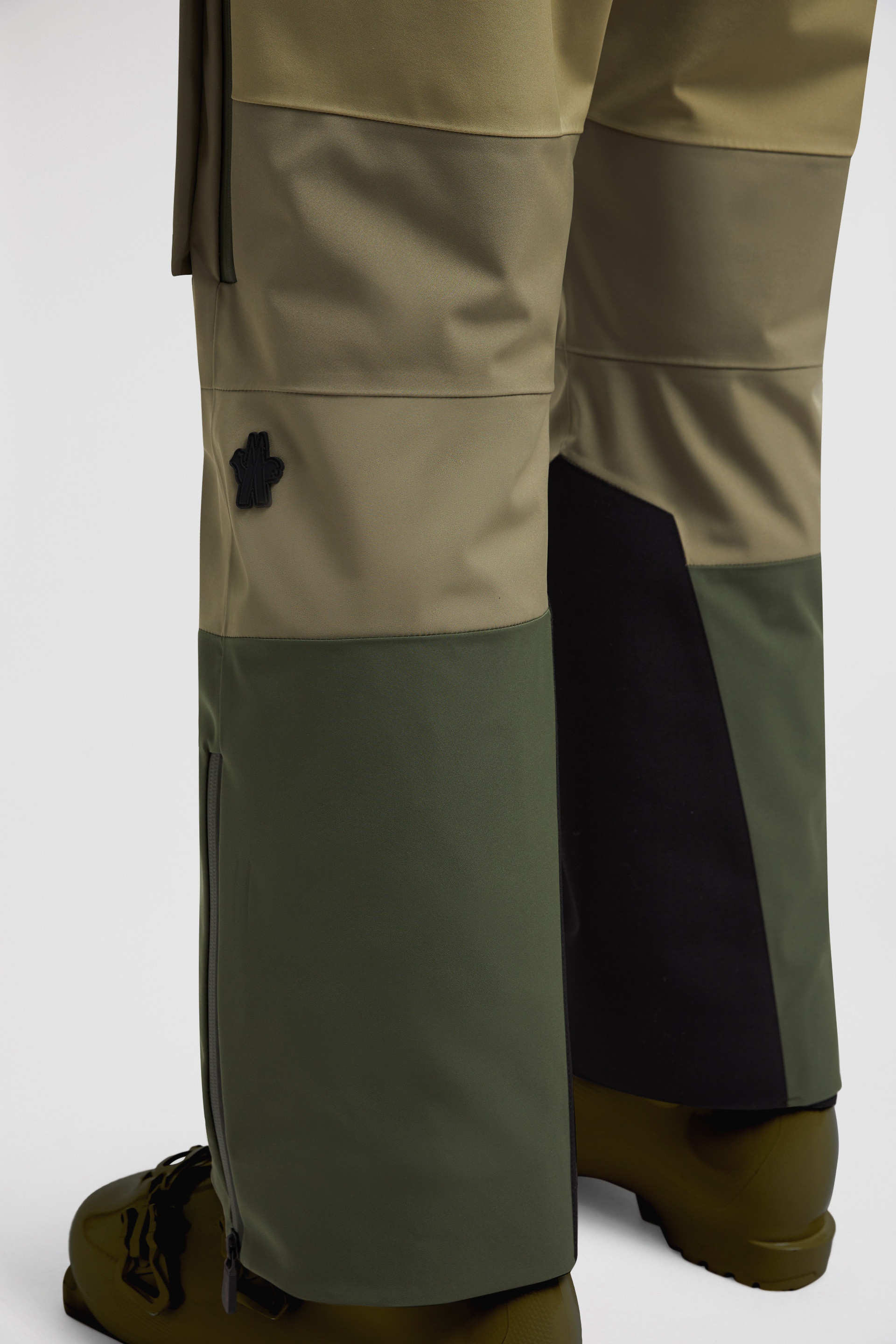 Padded GORE-TEX Ski Pants - 8