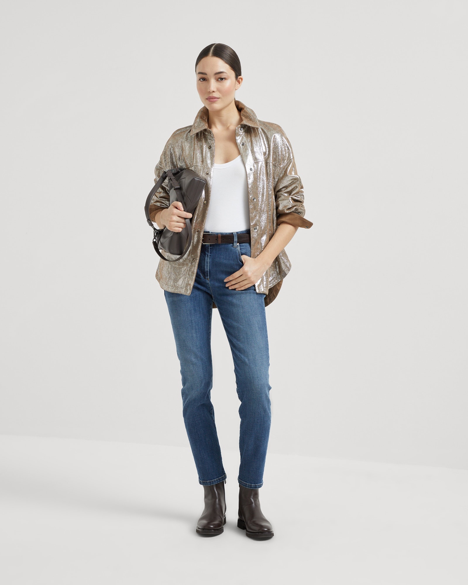 Stretch denim slim five-pocket trousers with shiny leather tab - 4