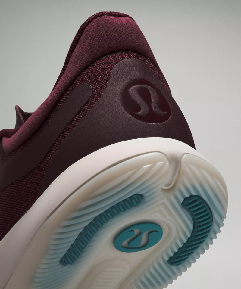 Women's Strongfeel Training Shoe 9