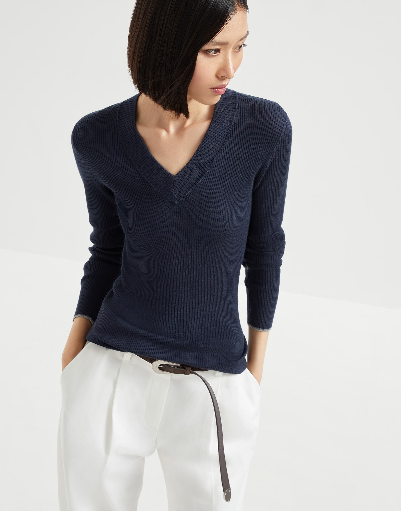 Cashmere and silk lightweight sweater with sparkling cuffs - 4