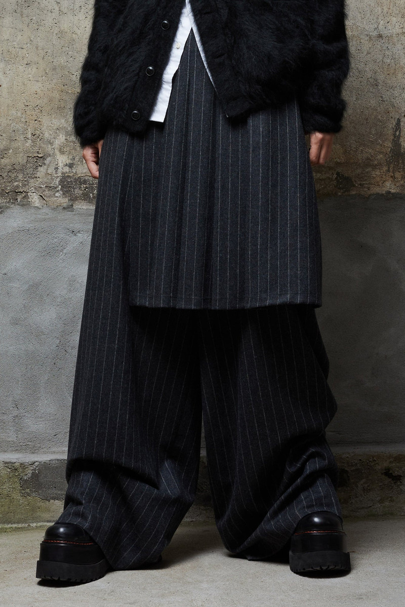 R13 KILTED TROUSER - GREY PINSTRIPE outlook