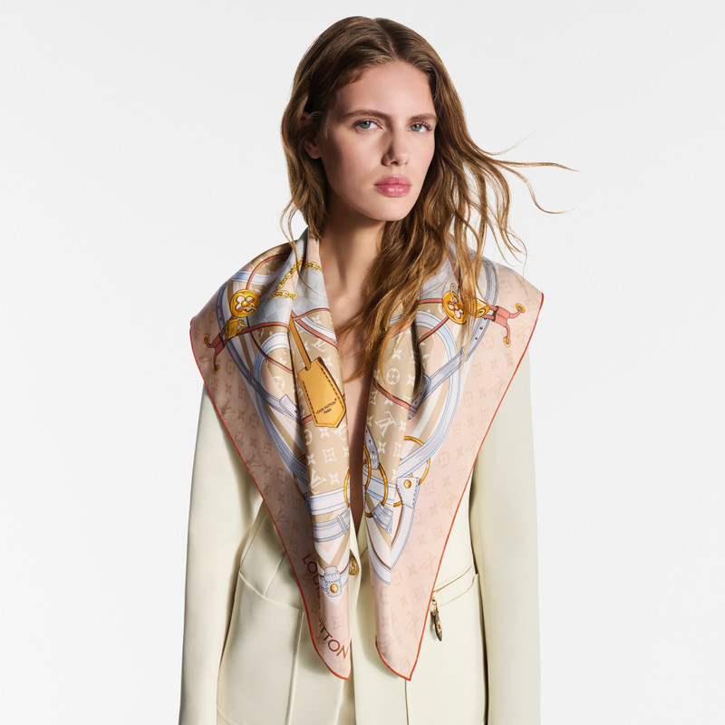 Flower And Straps Square 90 5