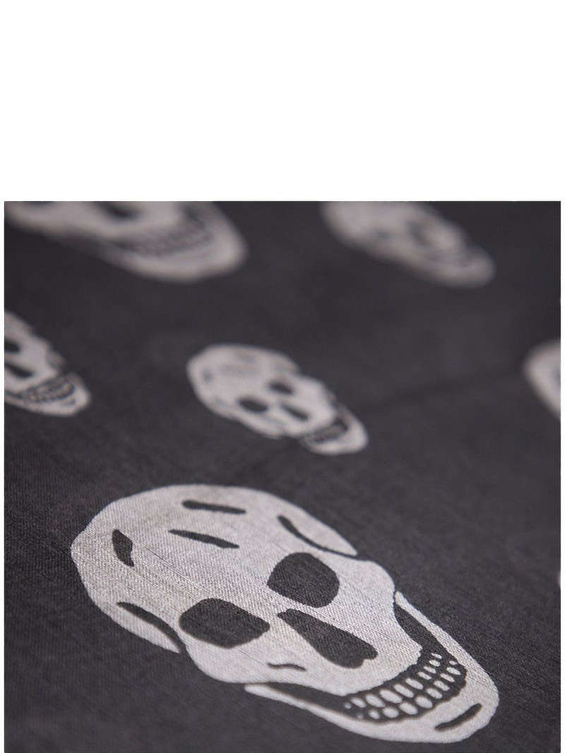 Alexander McQueen skull-print silk scarf outlook