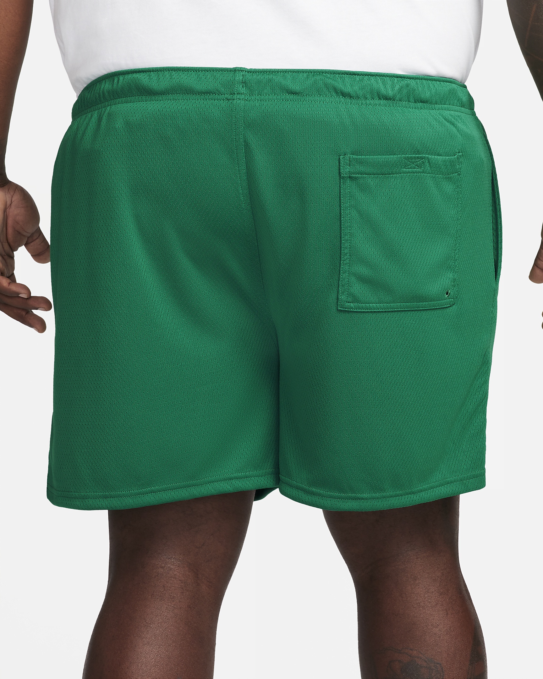 Nike Club Men's Mesh Flow Shorts - 10