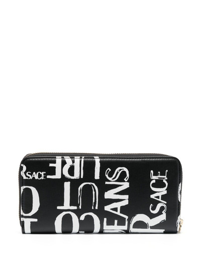 VERSACE JEANS COUTURE graffiti logo-print wallet outlook