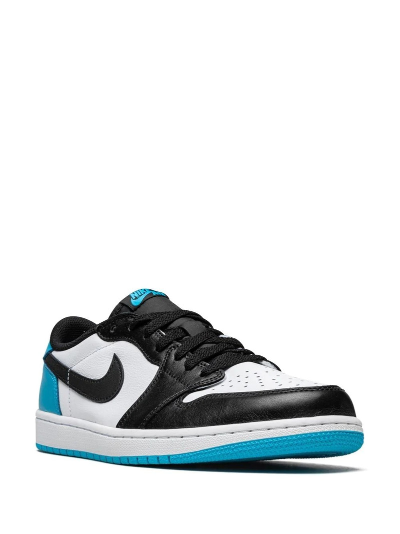 Jordan Air Jordan 1 Low OG "UNC" sneakers outlook