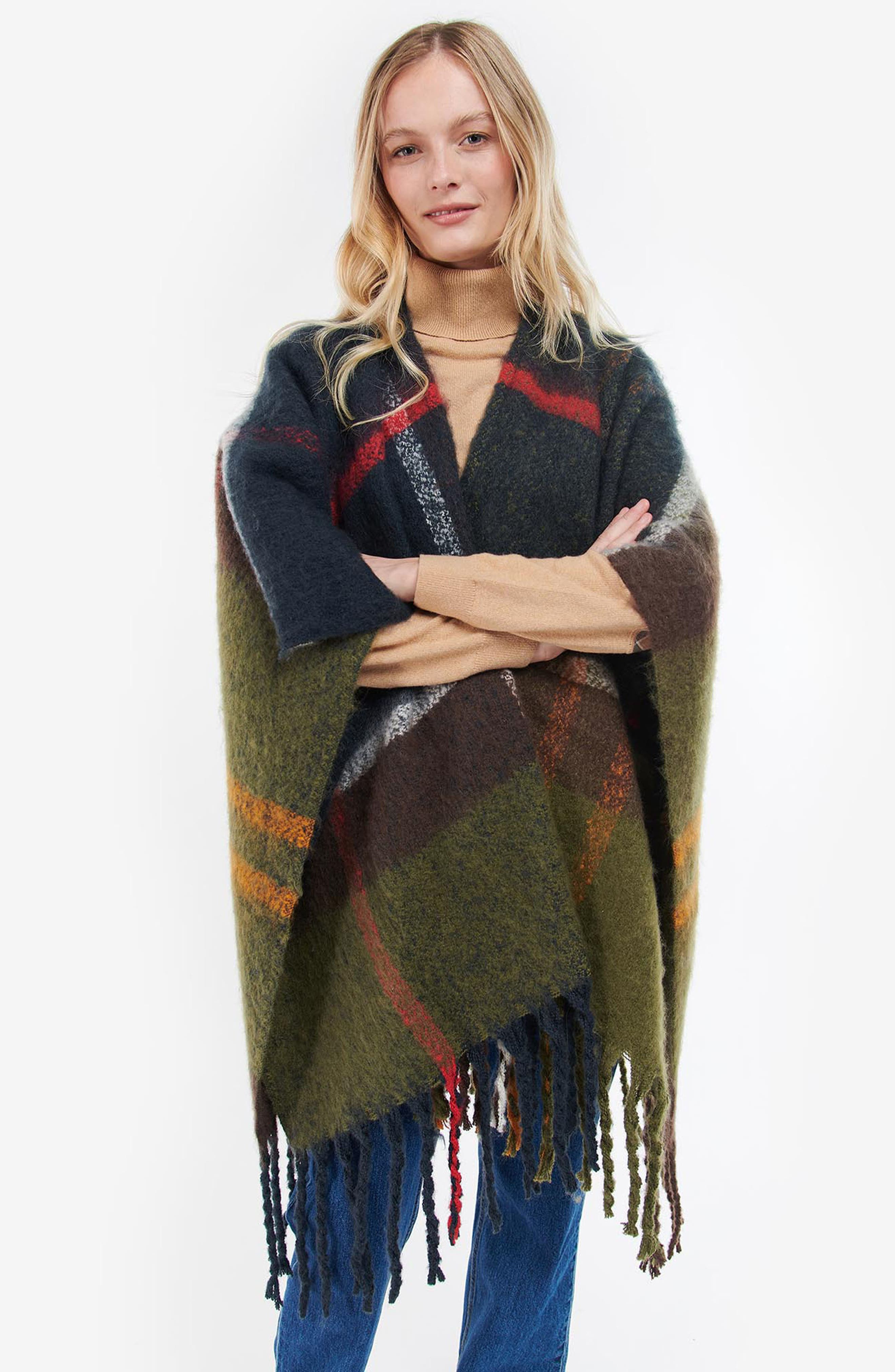 Barbour Isla Bouclé Plaid Shawl in Classic at Nordstrom - 4