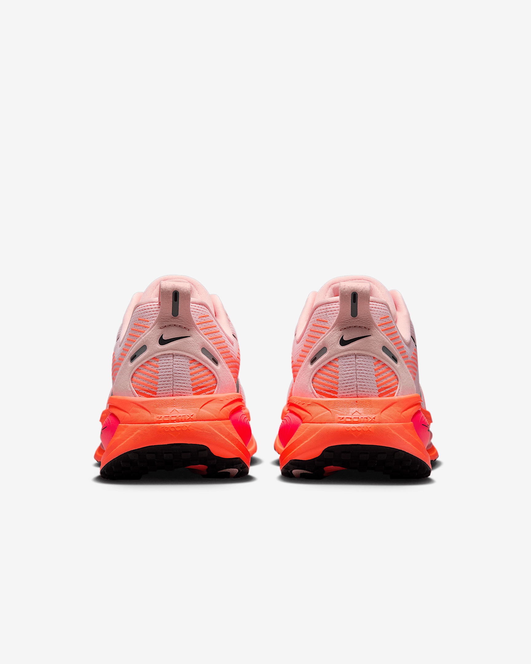 Nike Vomero 18 Women's Road Running Shoes - 6
