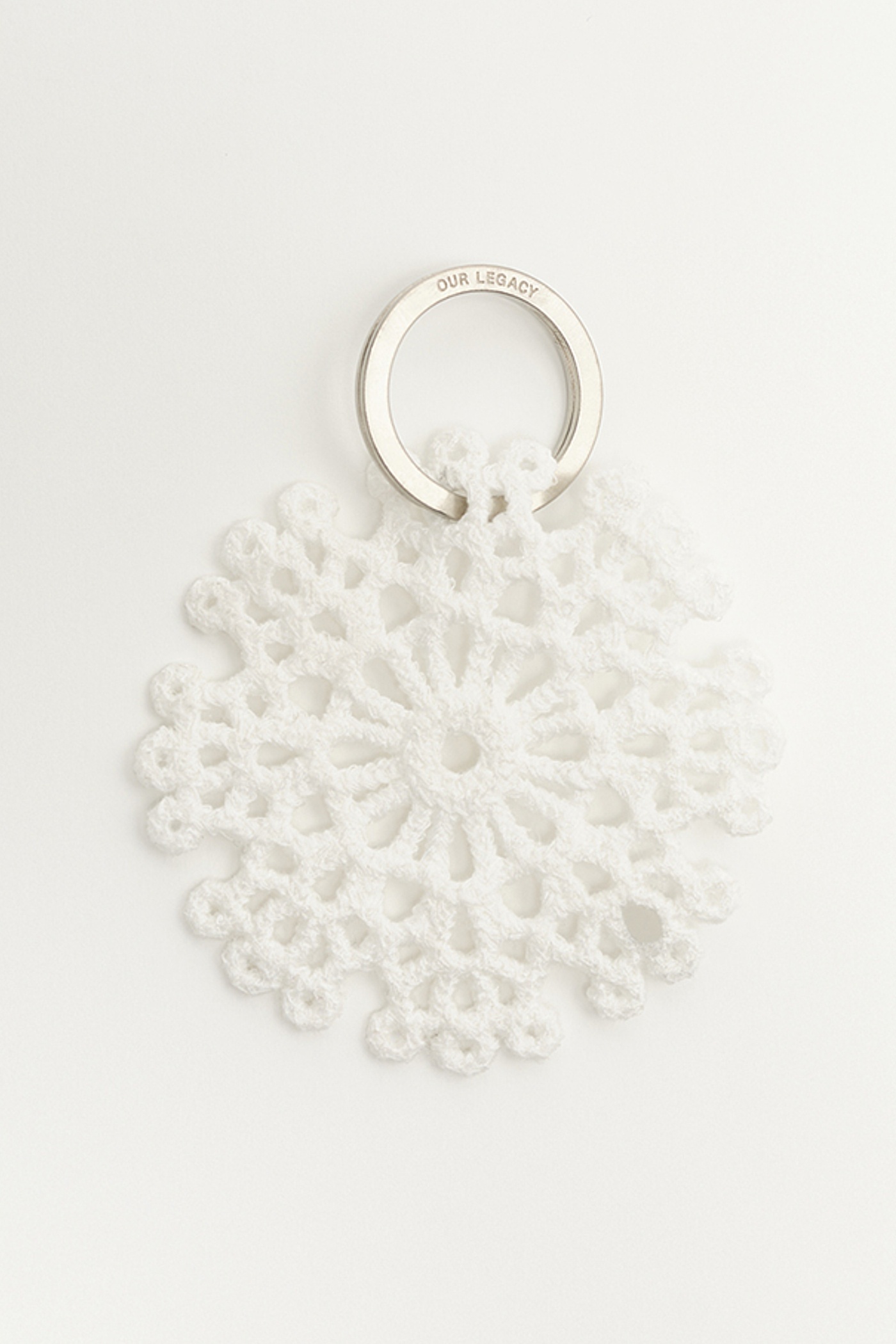 Snowflake Keyring White Crochet - 1
