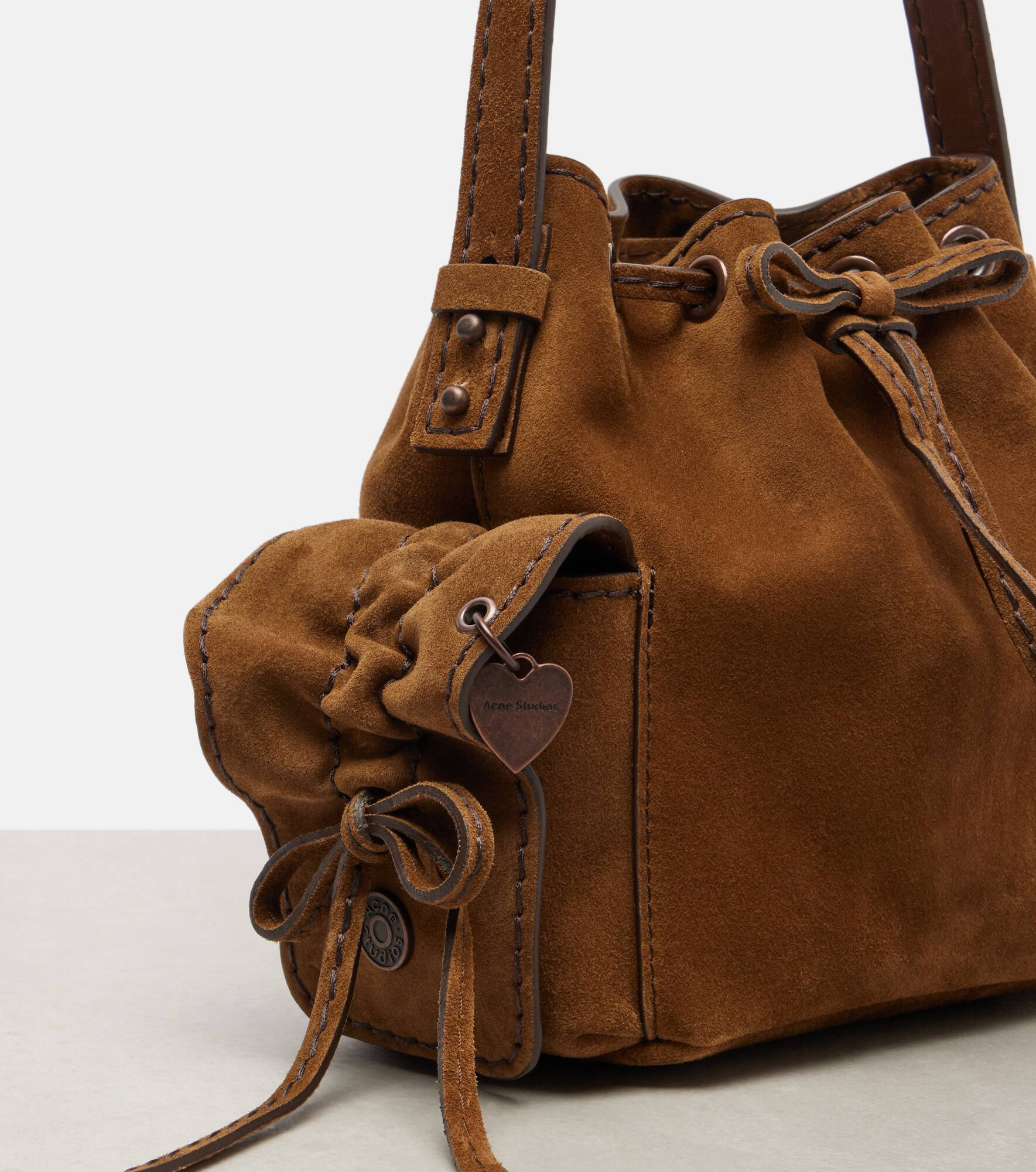 Multipocket Mini suede bucket bag - 6