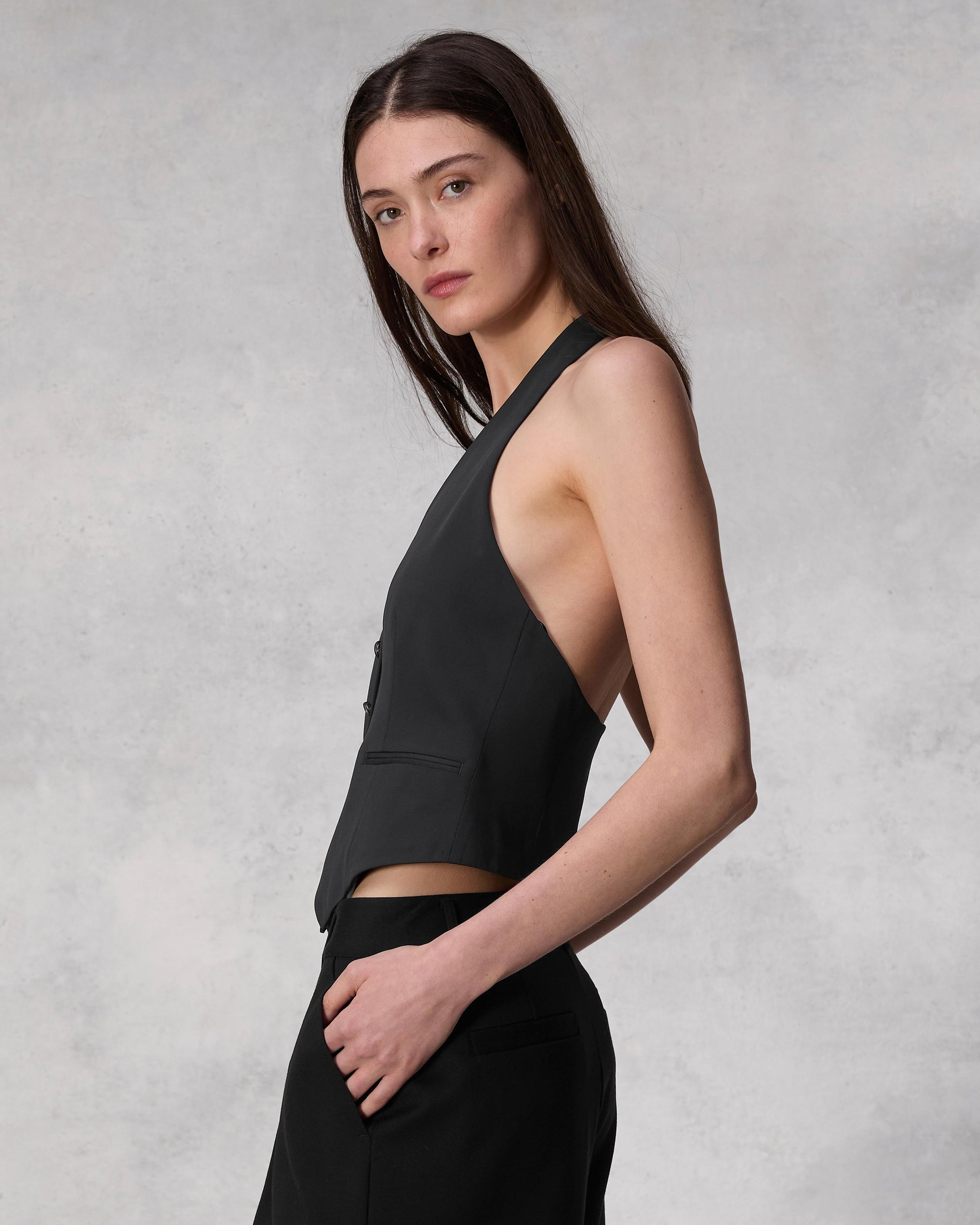 Ethel Crepe Halter Vest
Classic Fit - 4