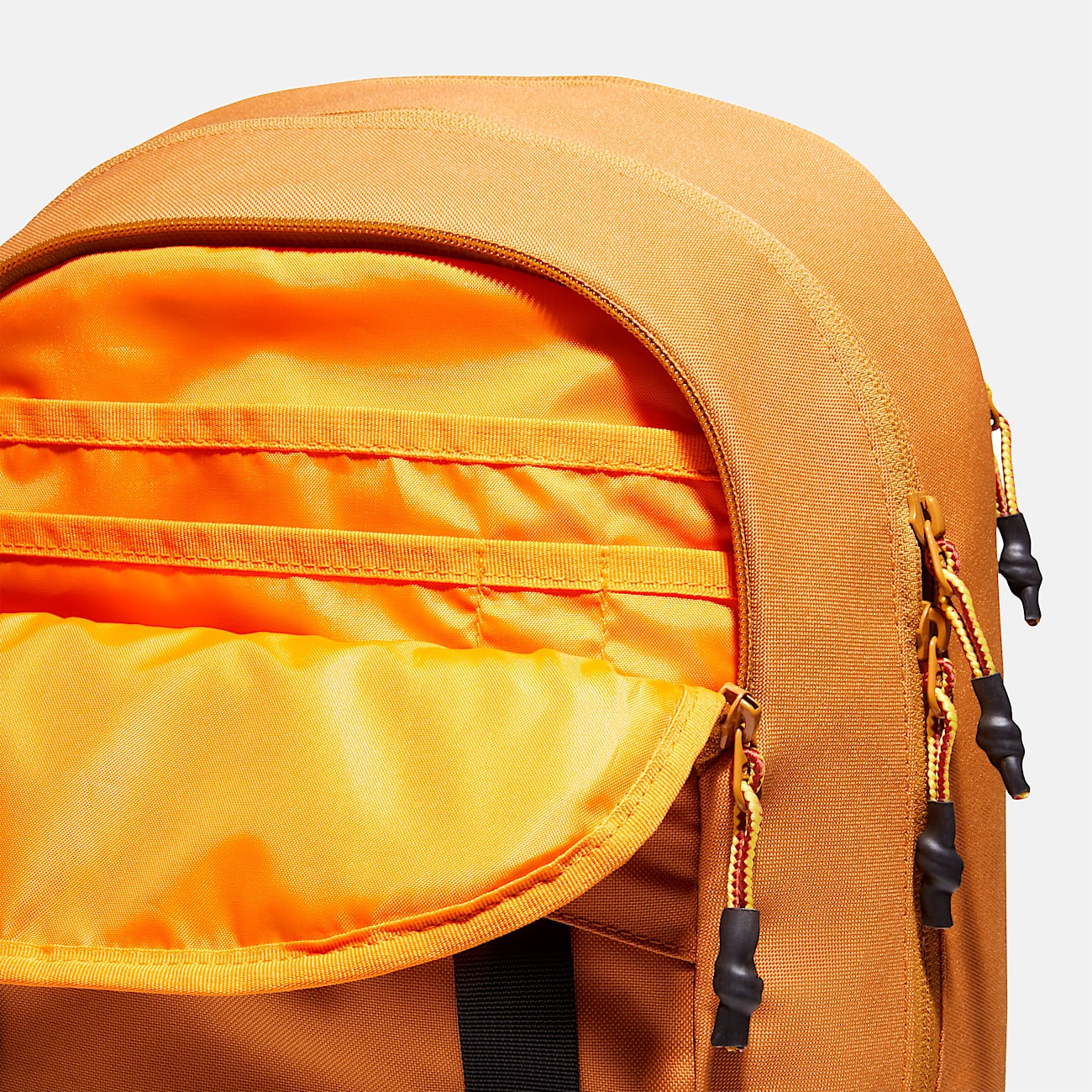 Calverton 26-Liter Backpack - 3
