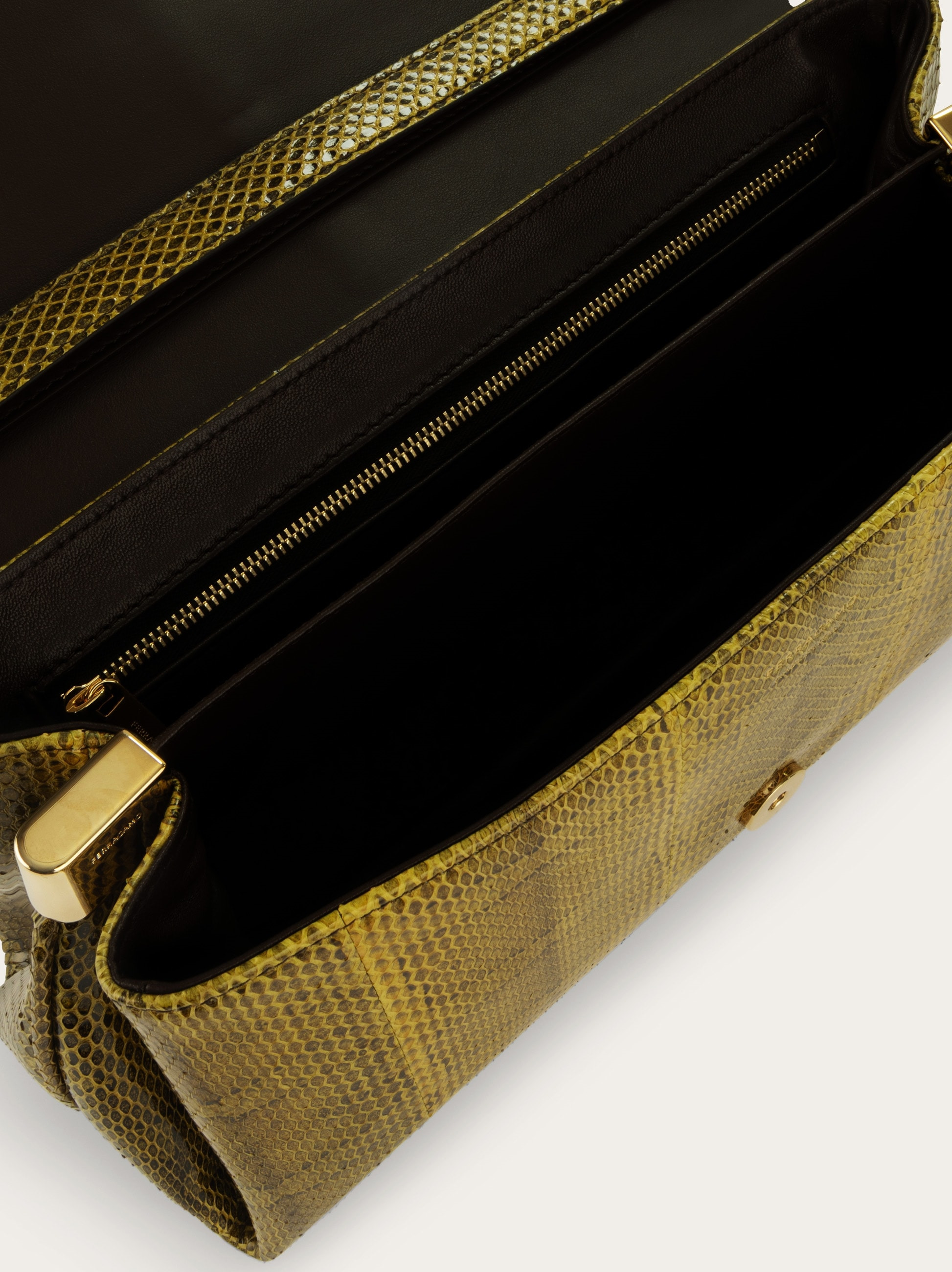 Front flap crossbody bag (S) - 4
