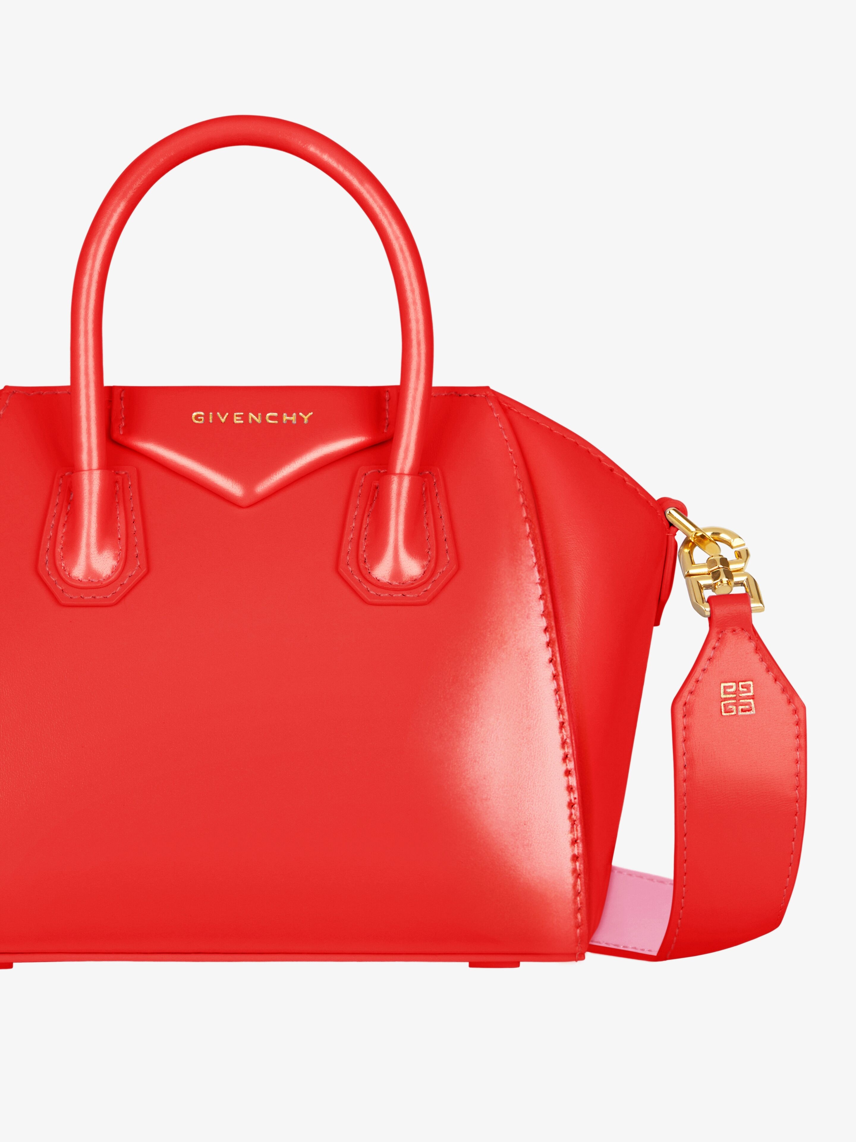 Givenchy Antigona mini red bag  Givenchy bag mini, Givenchy bag, Bags