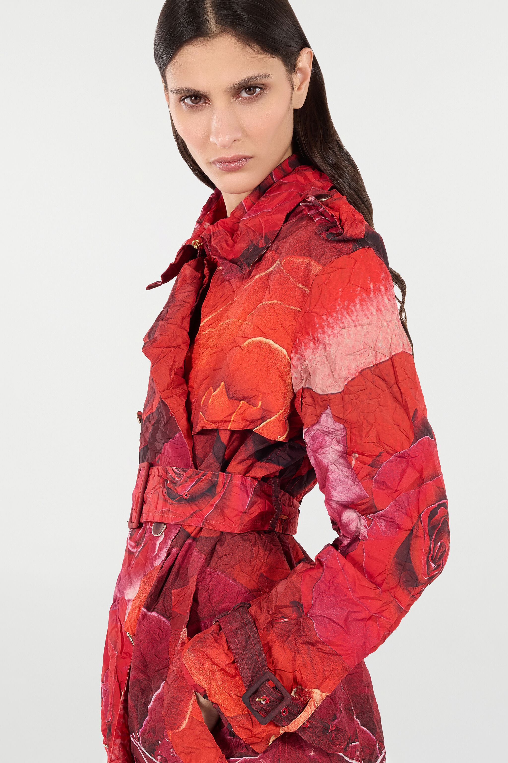 Long Crinkle-Effect Trench Coat With Rose Print - 7