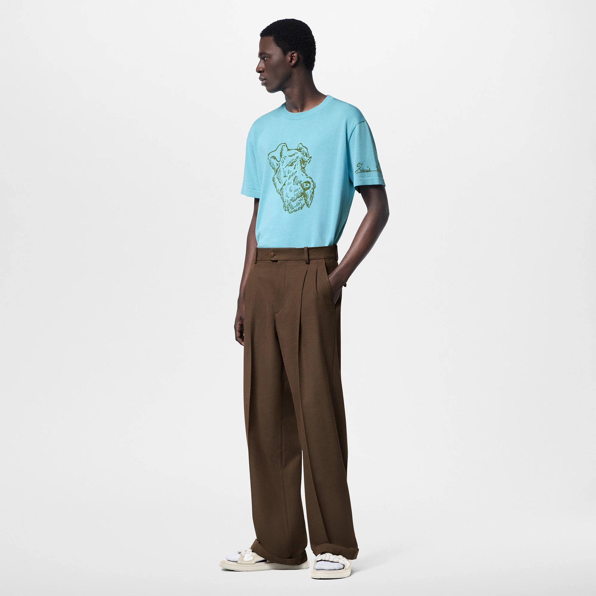 Graphic Short-Sleeved Crewneck - 4