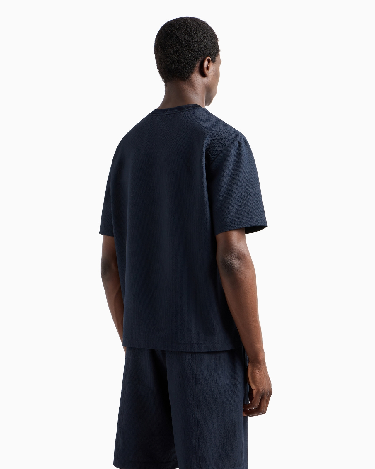 Super-lightweight technical-seersucker T-shirt - 3