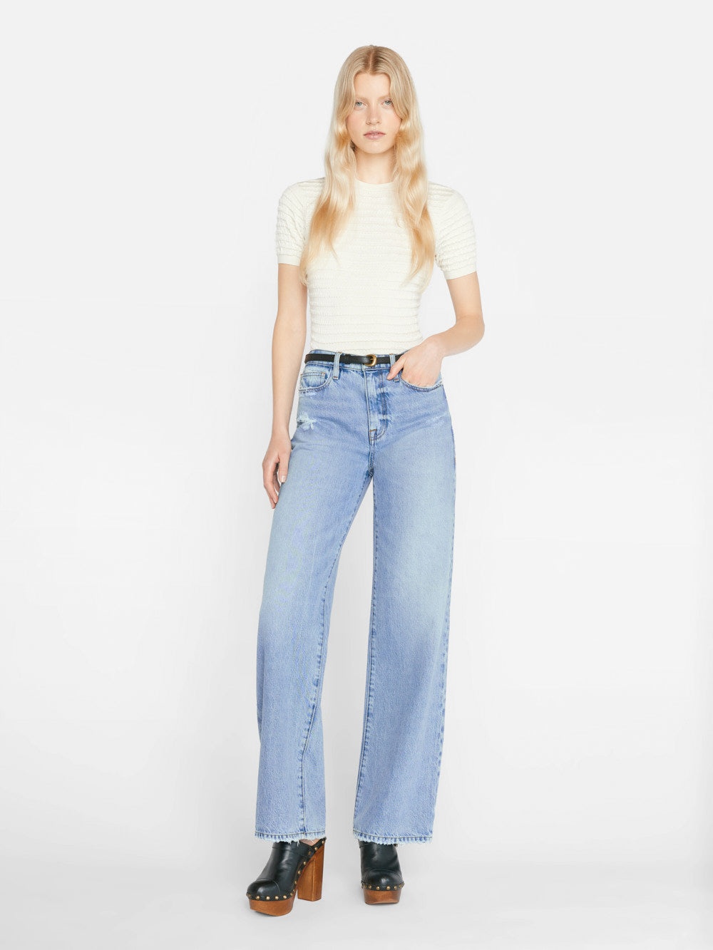 Smocked Short Sleeve Sweater in Blanc - 3