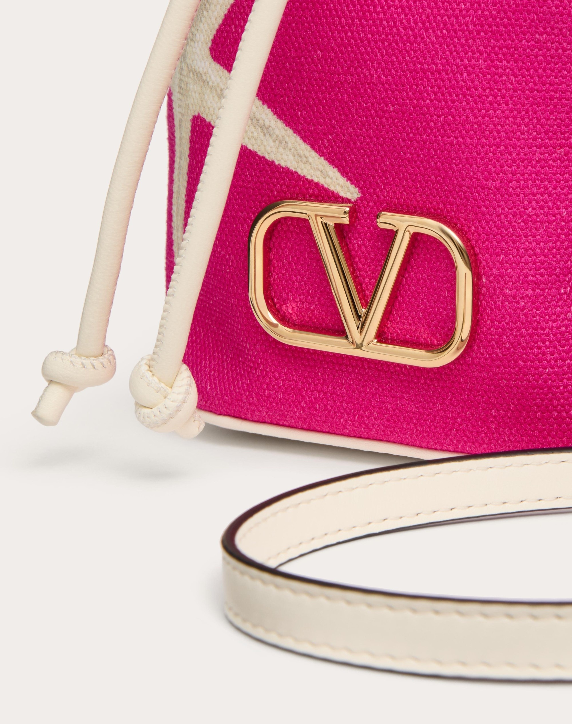 VALENTINO GARAVANI ESCAPE MINI BUCKET BAG IN CANVAS WITH STARFISH PRINT - 8