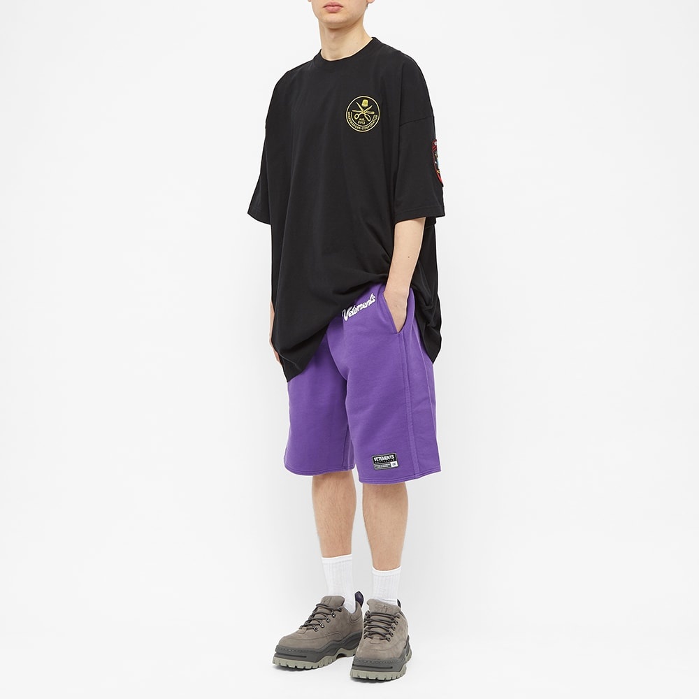 VETEMENTS Milk Sweat Short - 7