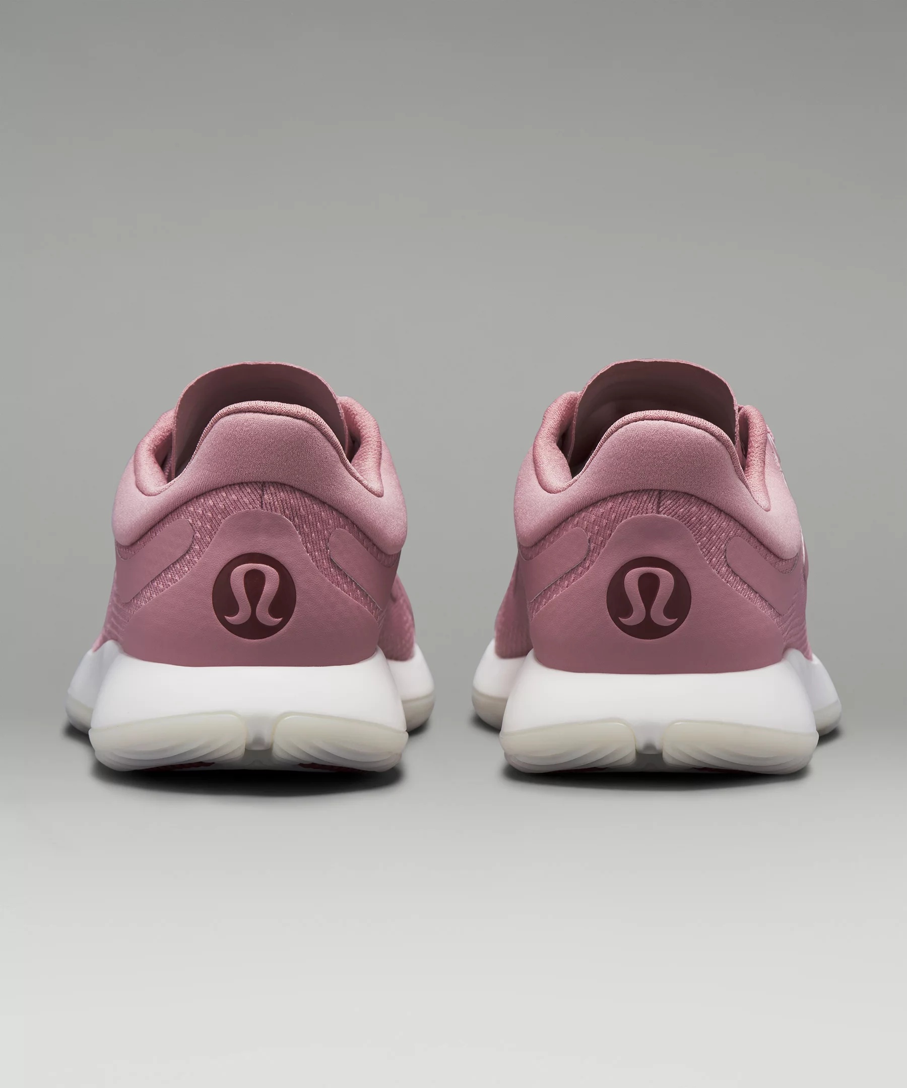 Women's Strongfeel Training Shoe - 6