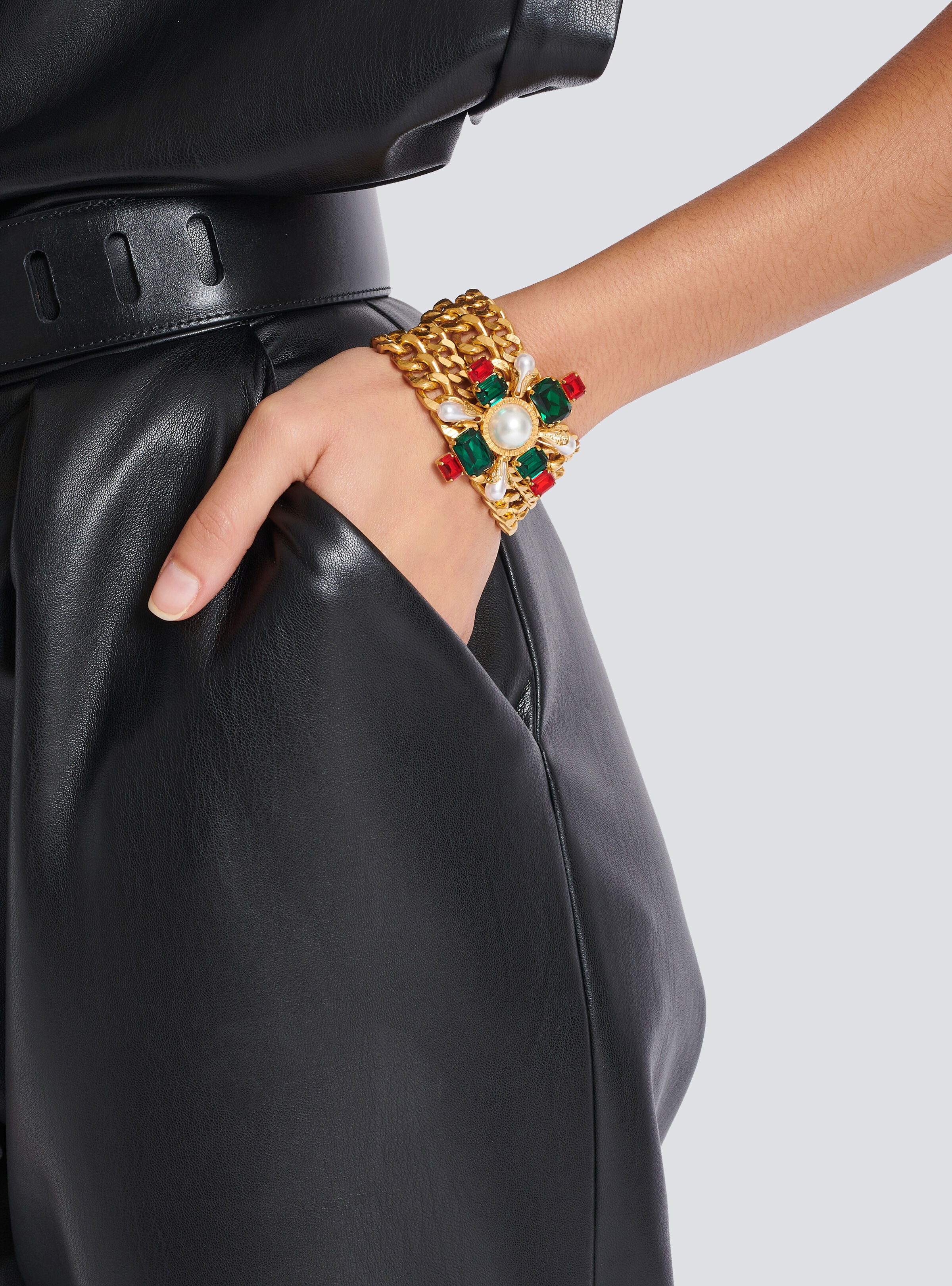 Baroque bracelet with chains and beads - 2
