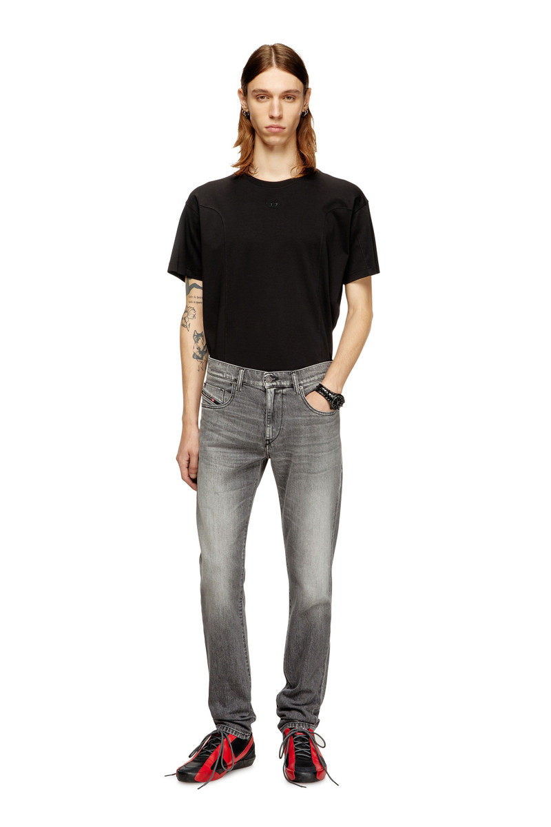 Diesel SLIM JEANS 2019 D-STRUKT 09M30 outlook