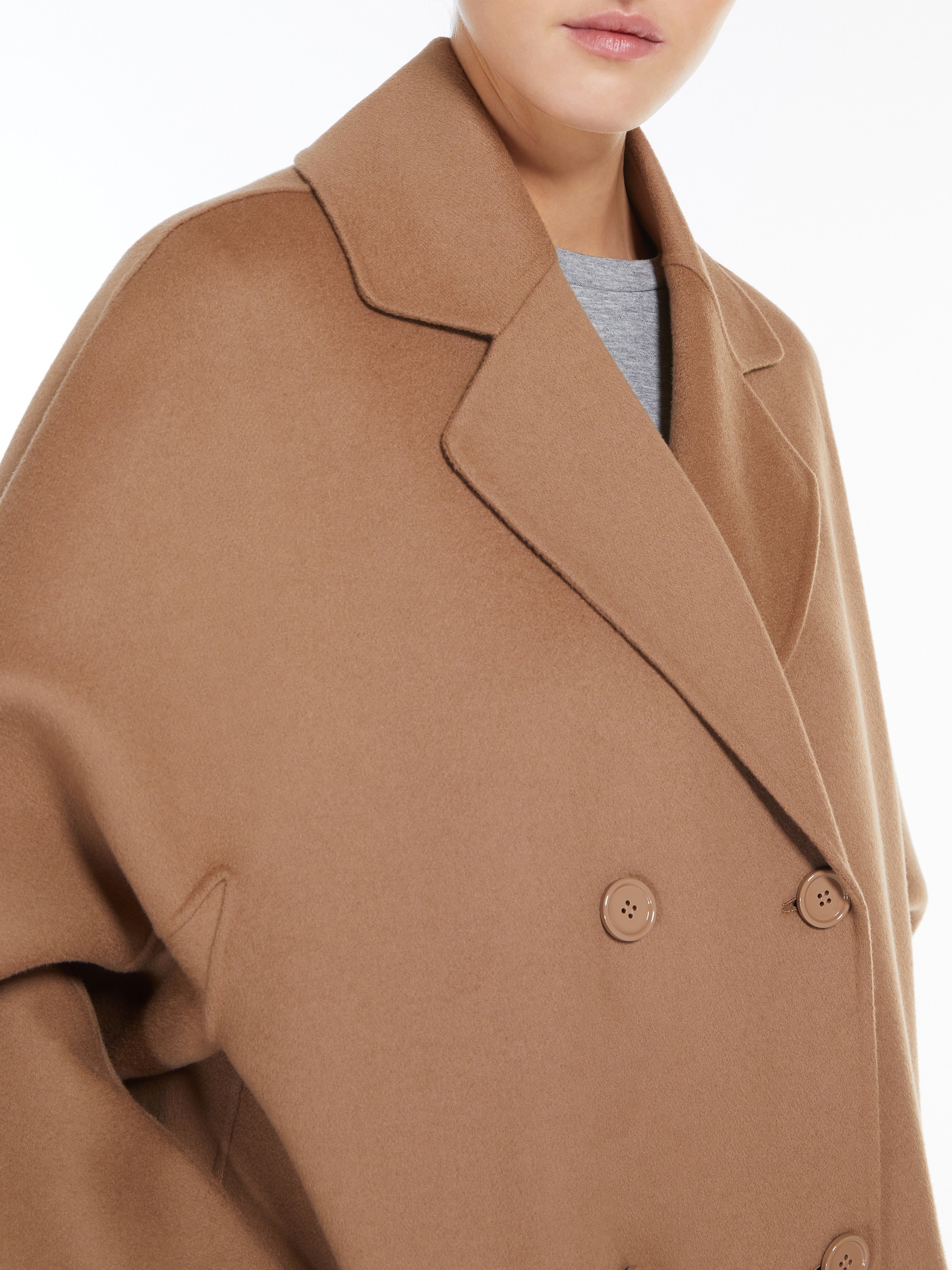 CAPI Wool coat with buttons - 5