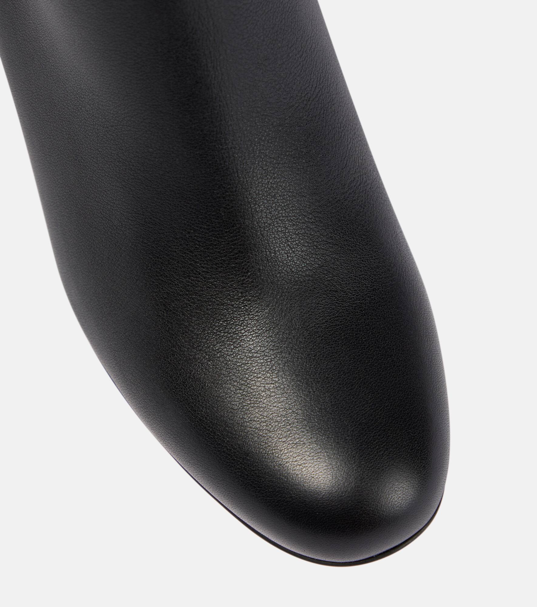 Leather ankle boots - 6