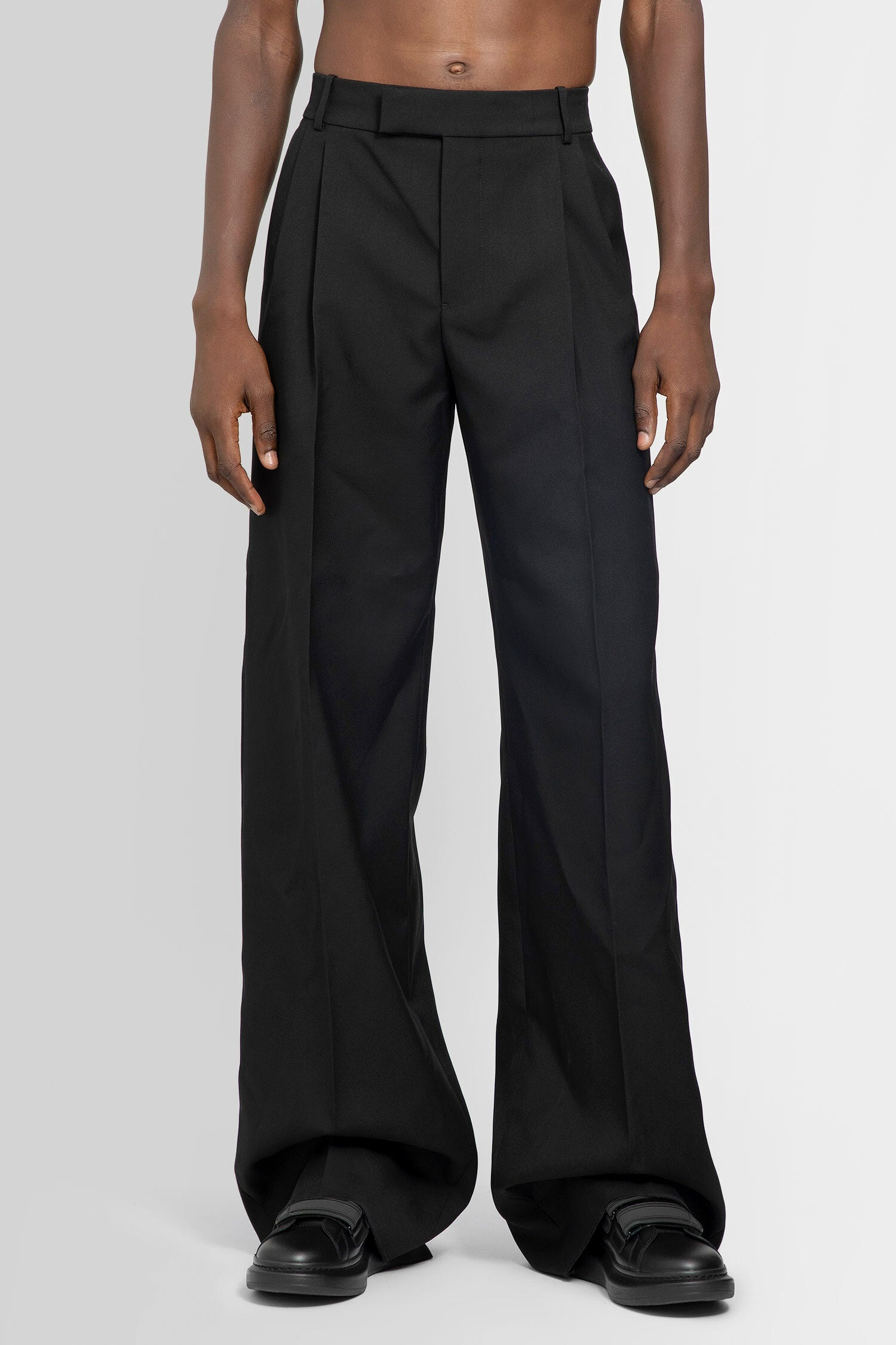 ALEXANDER MCQUEEN MAN BLACK TROUSERS - 2