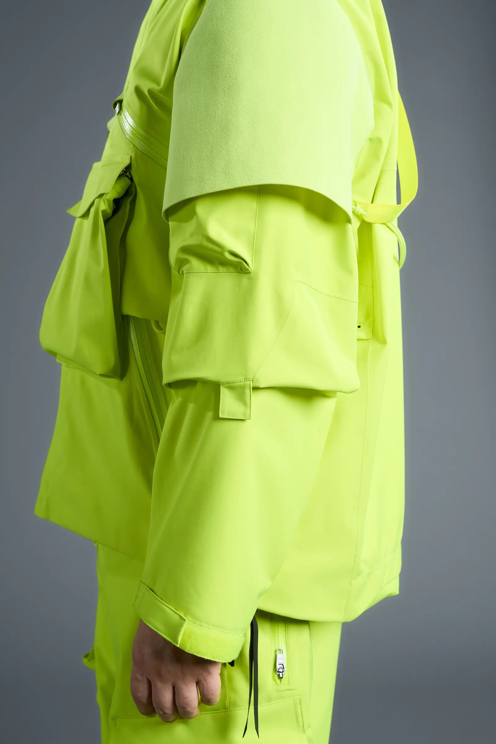 J1W-GTV 2.5L Gore-Tex Interops Jacket Hi-Vis Yellow - 43