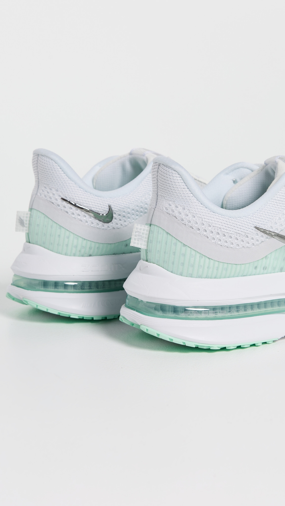 Nike Pegasus Premium Sneakers - 4