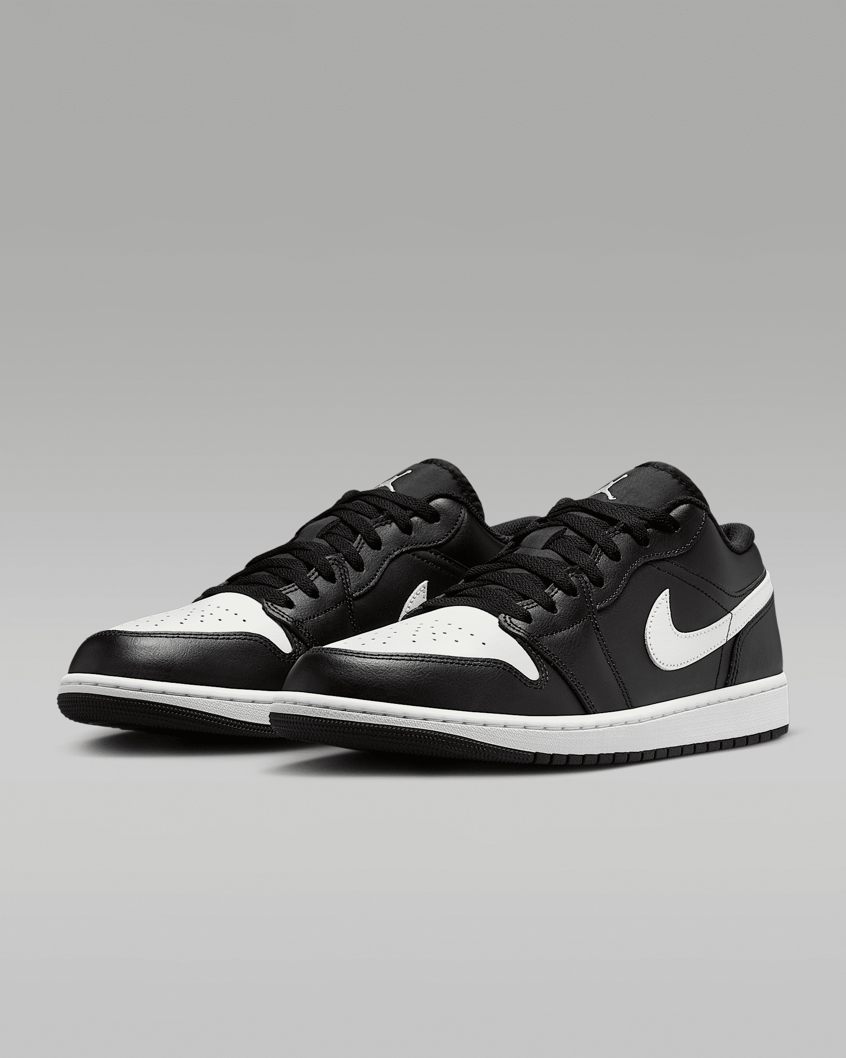 Air Jordan 1 Low Men's Shoes - 5