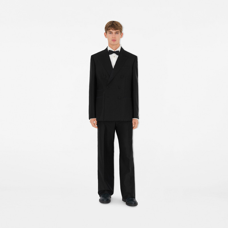 Burberry Silk Bow Tie outlook