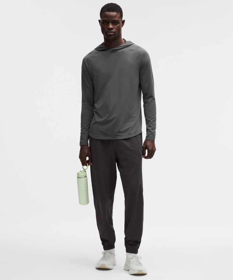 lululemon License to Train Hoodie outlook