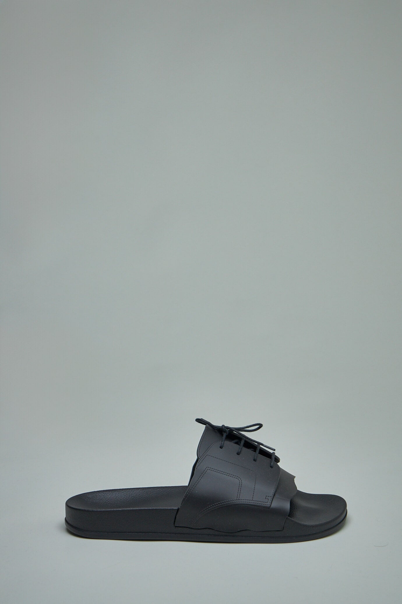Maison Margiela Slipper | labelsfashion | REVERSIBLE