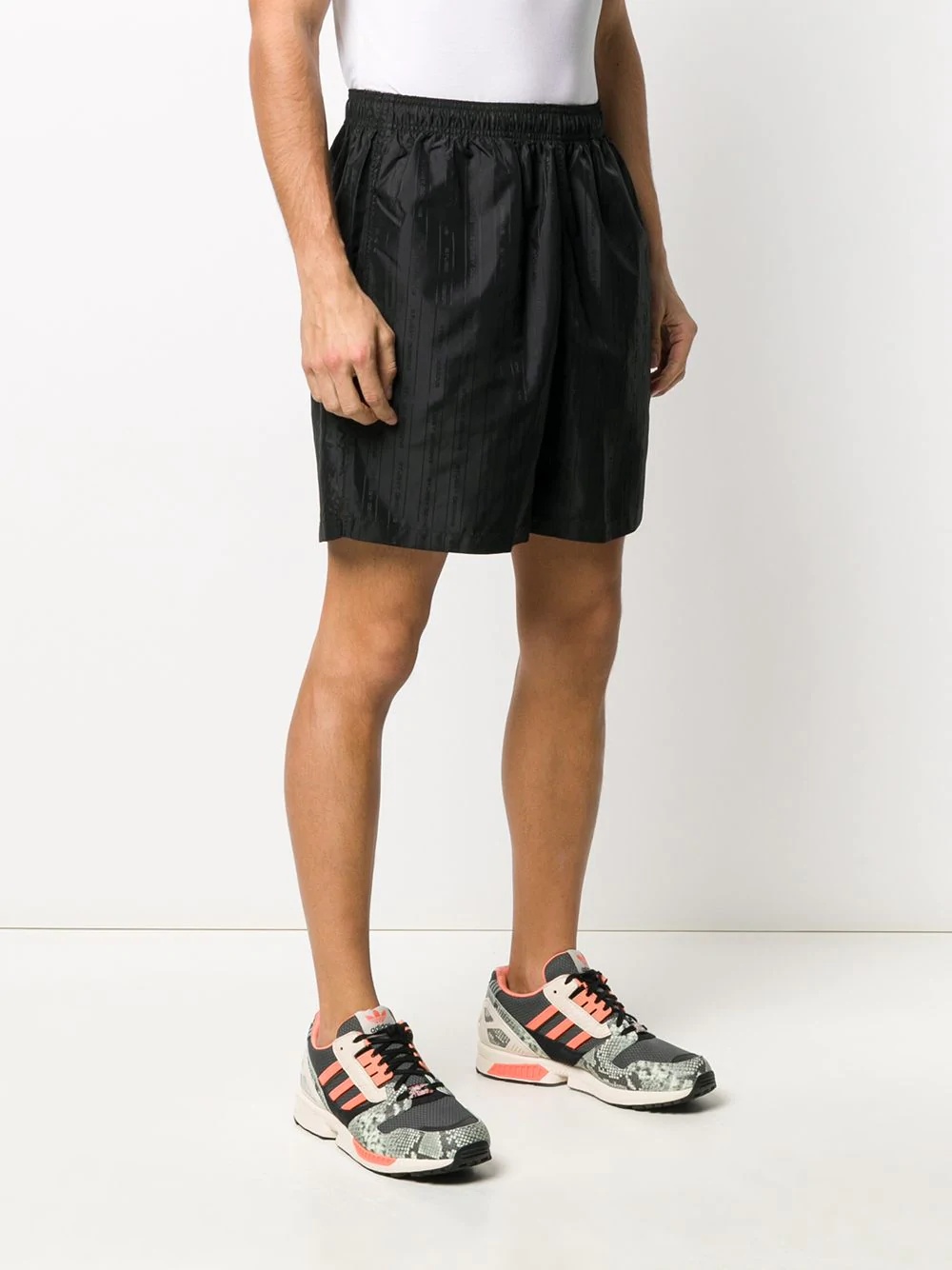 logo stripe print elasticated waist shorts - 4