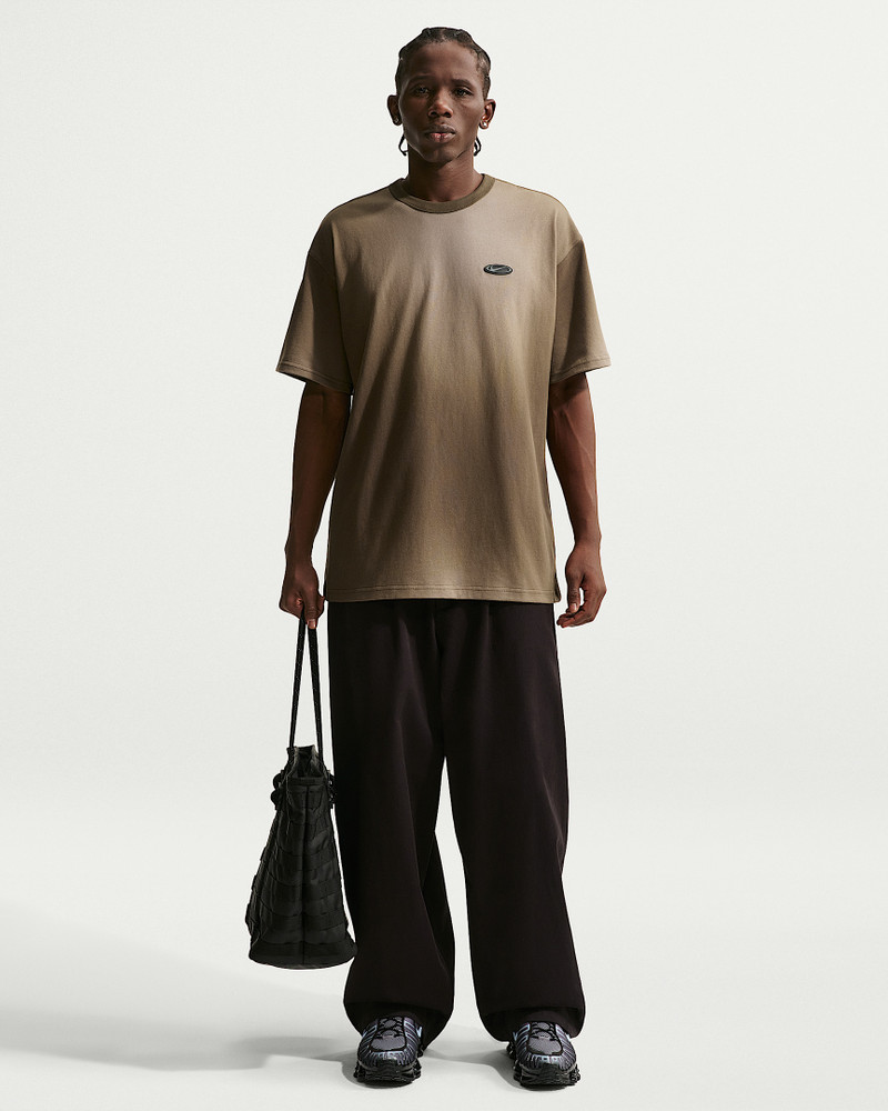 Nike Sportswear Premium Essentials T-Shirt 4