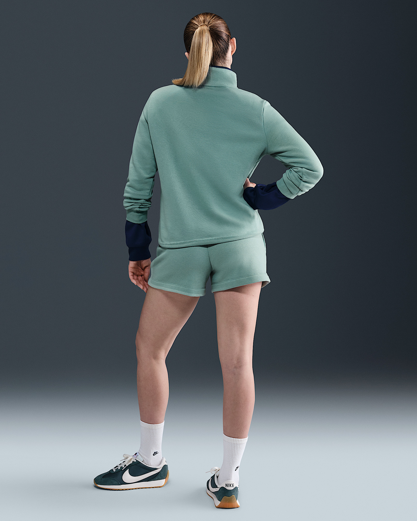 Nike Sportswear Club Fleece Women's Mid-Rise Shorts - 4