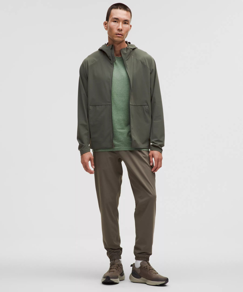 lululemon Pace Breaker Jacket outlook