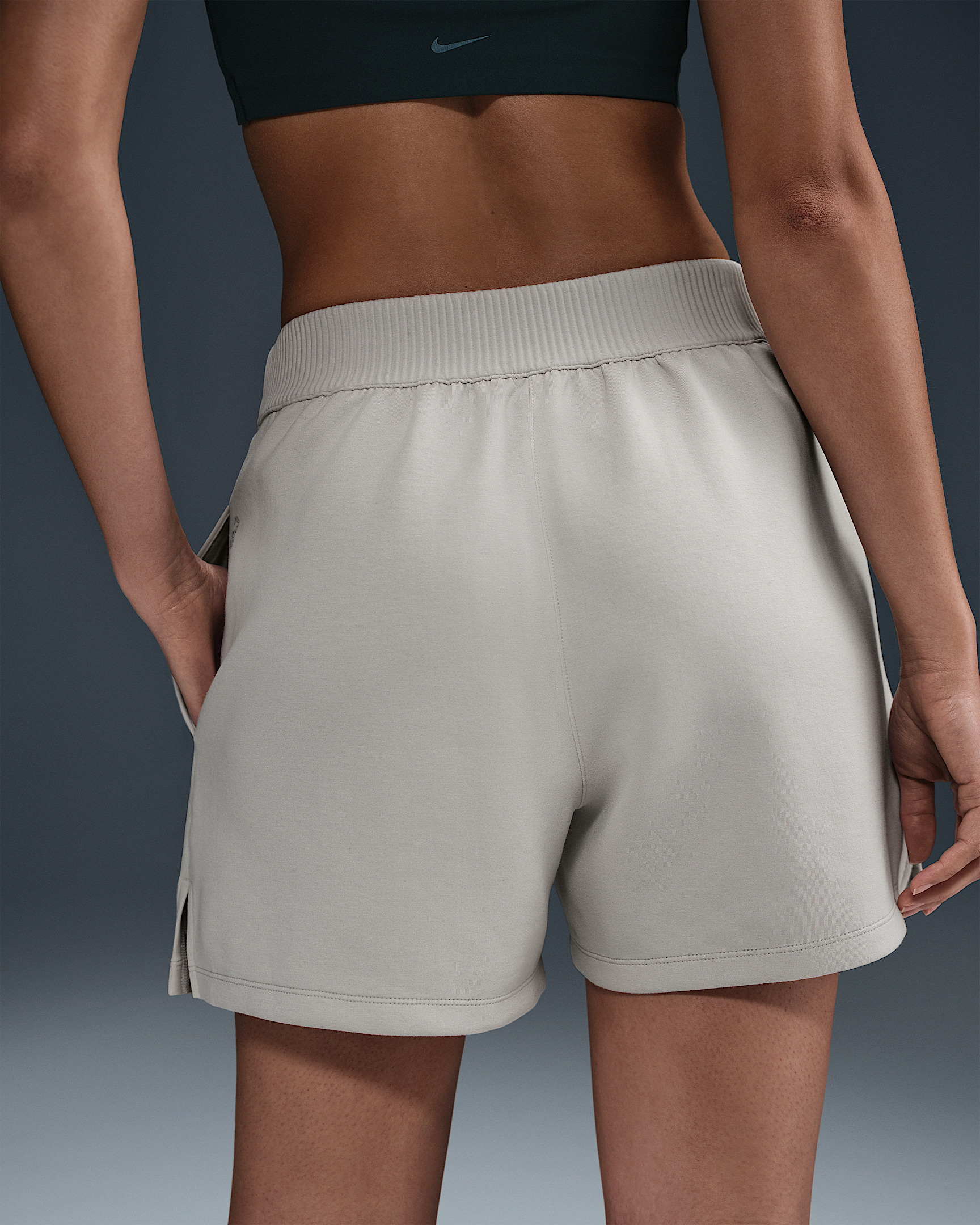Nike 24.7 ImpossiblySoft Women's Dri-FIT Mid-Rise Loose 4" Shorts - 3