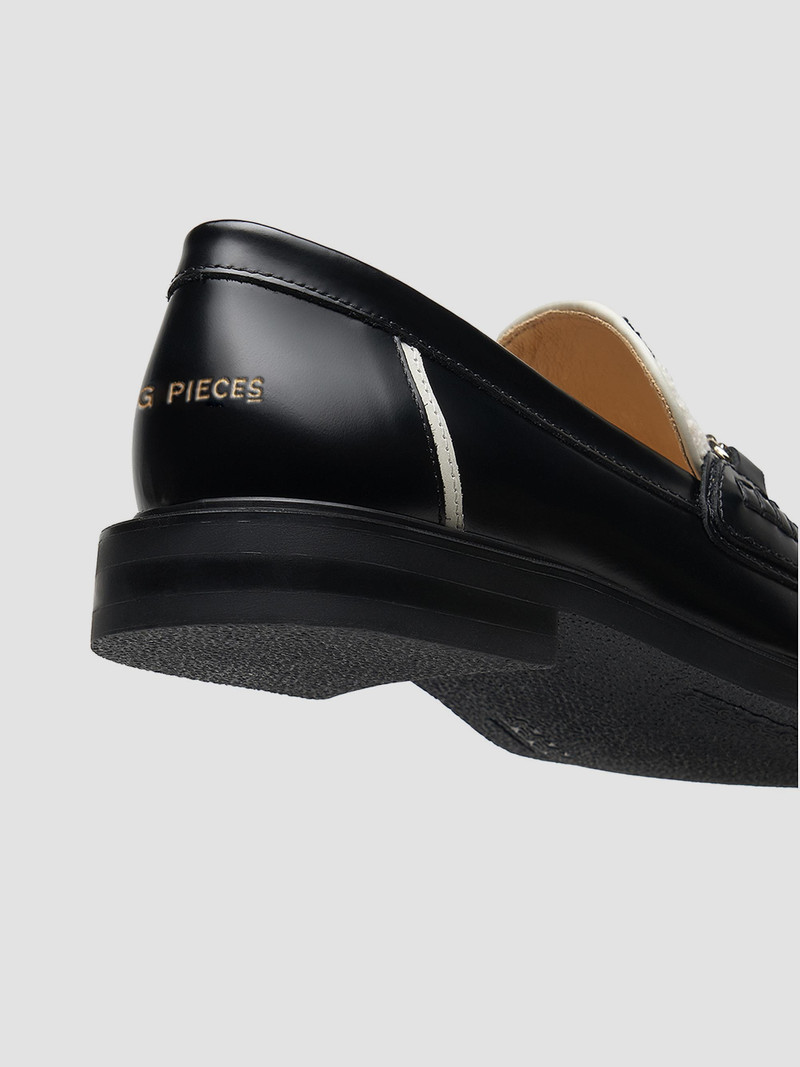 Men's Vinyl Embroidered Leather Loafers - Black 3