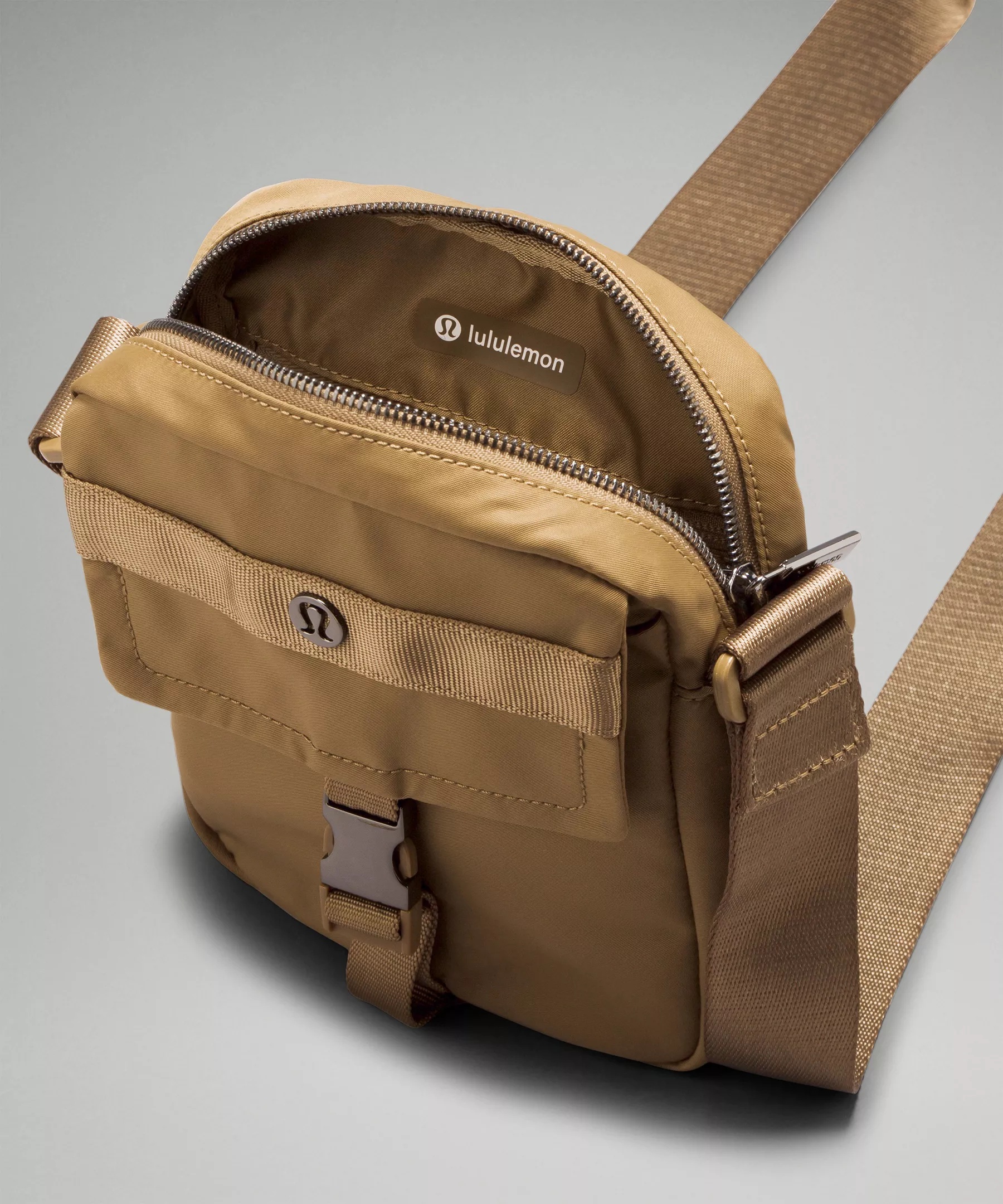 Wunderlust Crossbody Bag 2L - 4